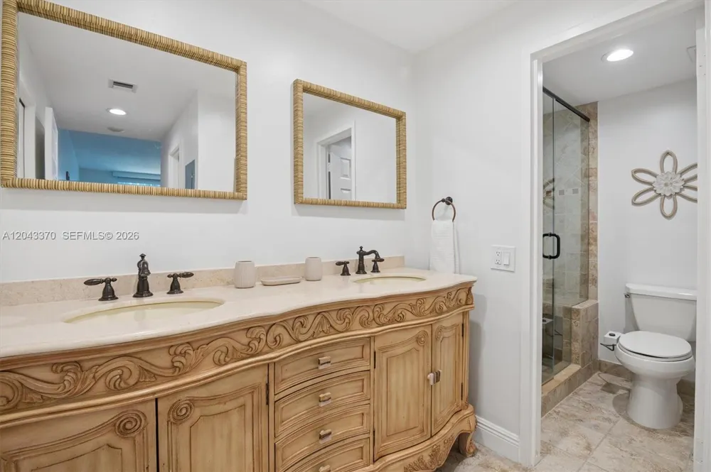 3505 S Ocean Dr #708 Hollywood, FL 33019