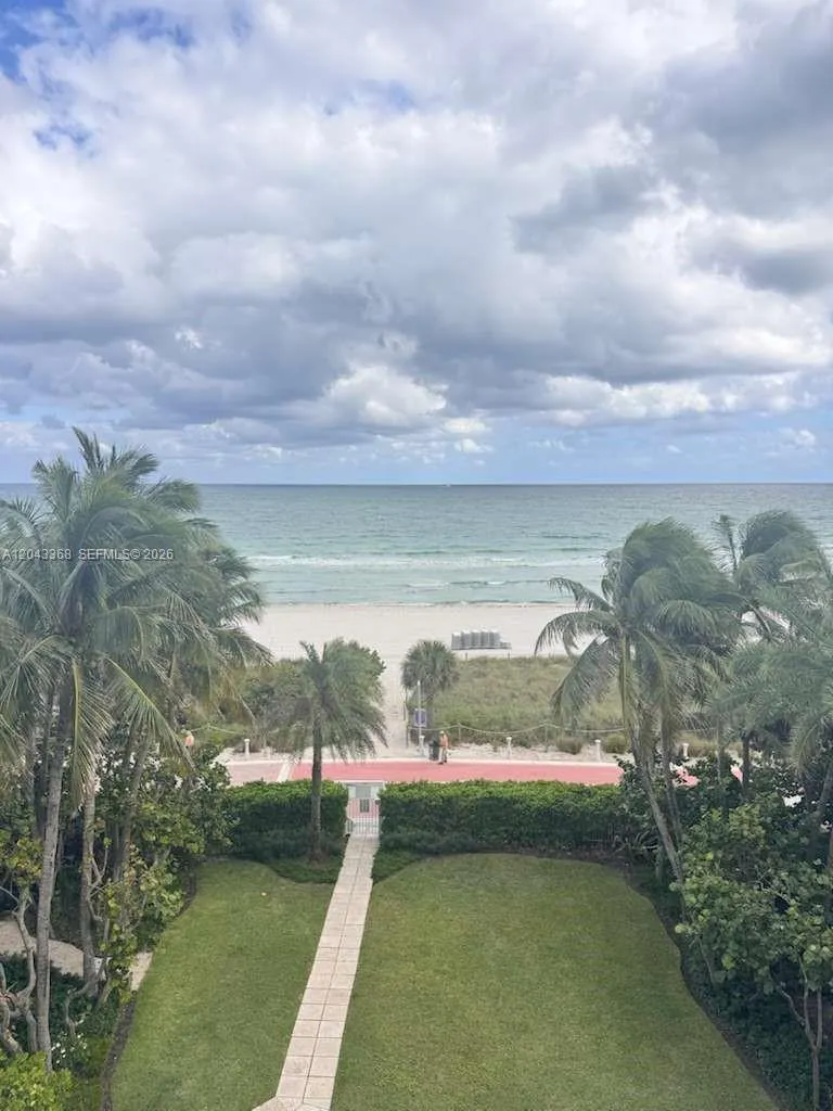 5025 Collins Ave #1602 Miami Beach, FL 33140