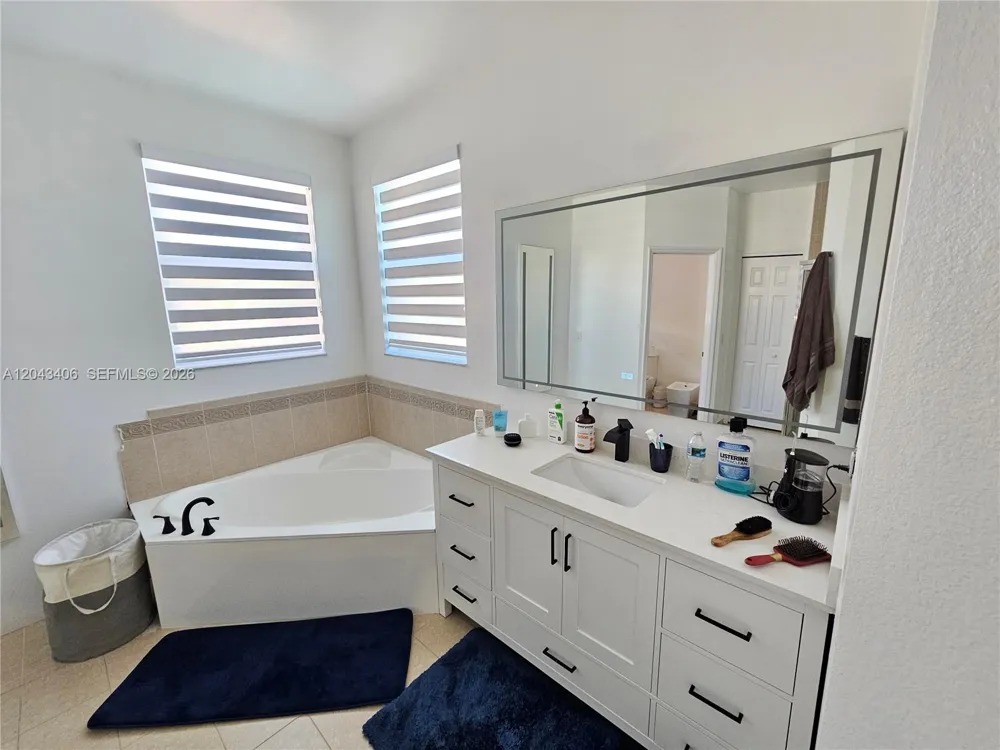 15561 SW 31st Ln #0 Miami, FL 33185
