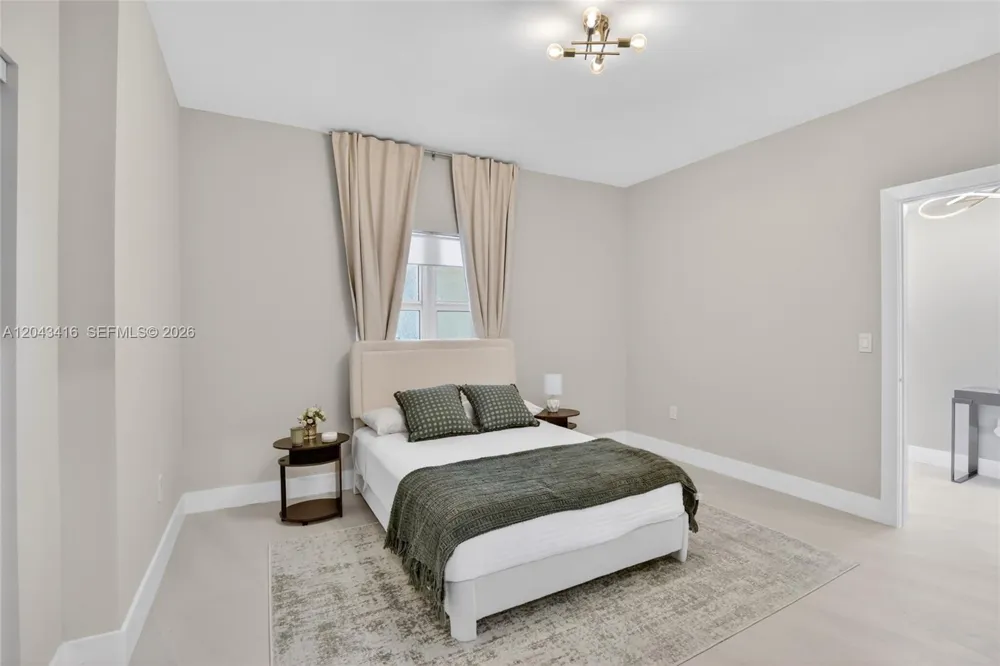 3330 NE 190th St #718 Aventura, FL 33180