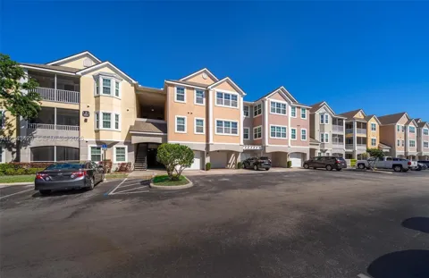 6413 Astor Village Ave #206