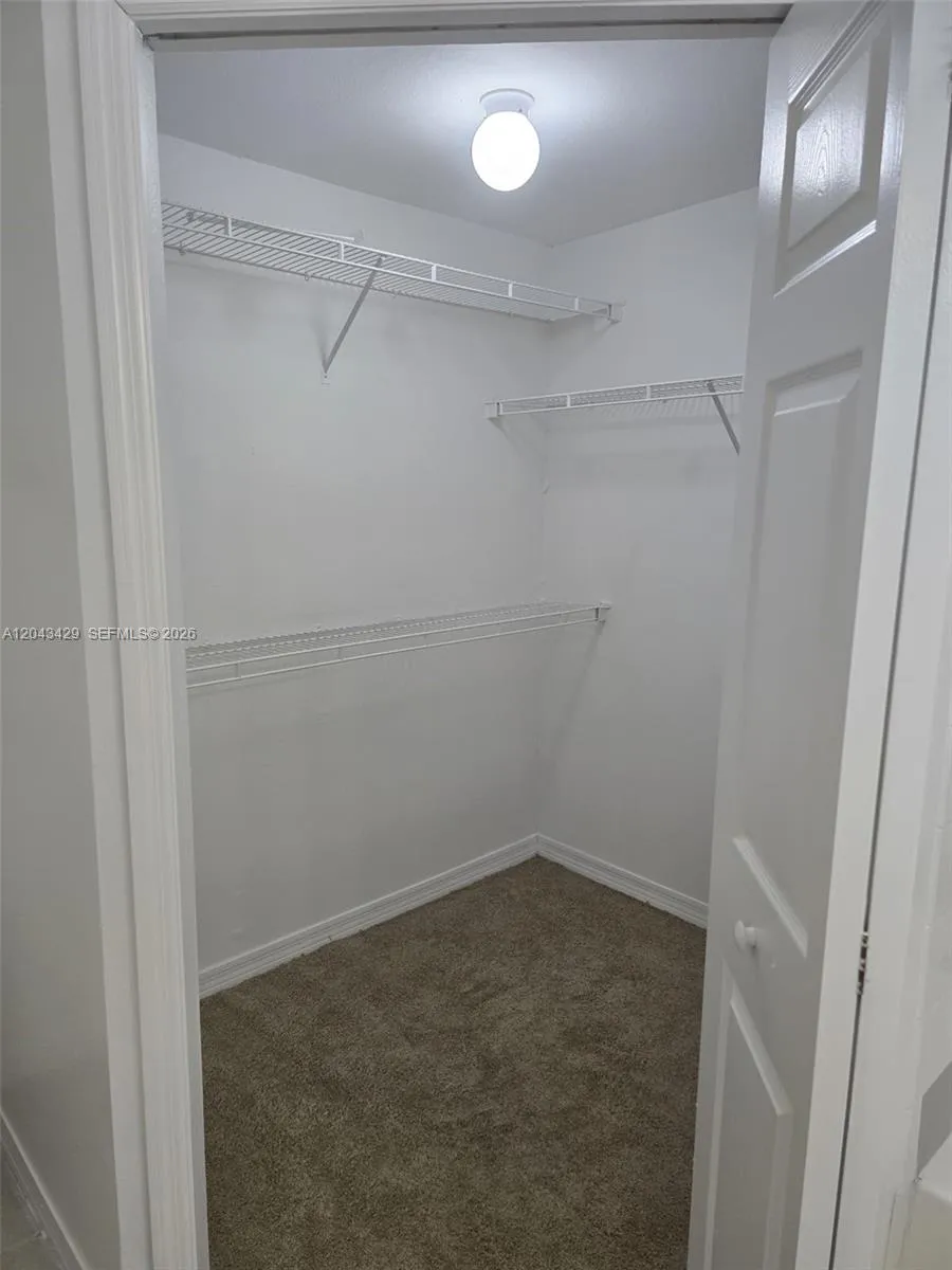 6413 Astor Village Ave #206 Orlando, FL 32835