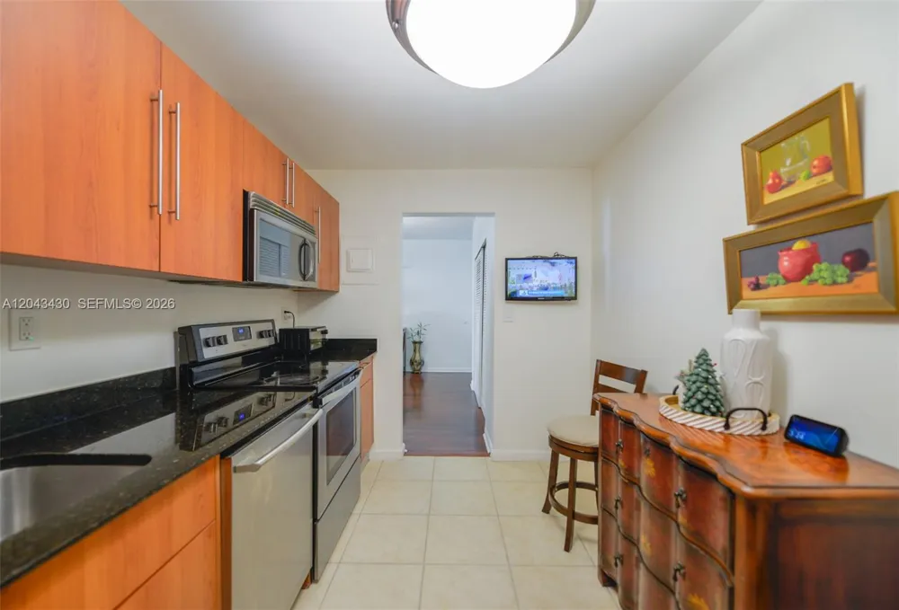 3000 S Ocean Dr #514 Hollywood, FL 33019