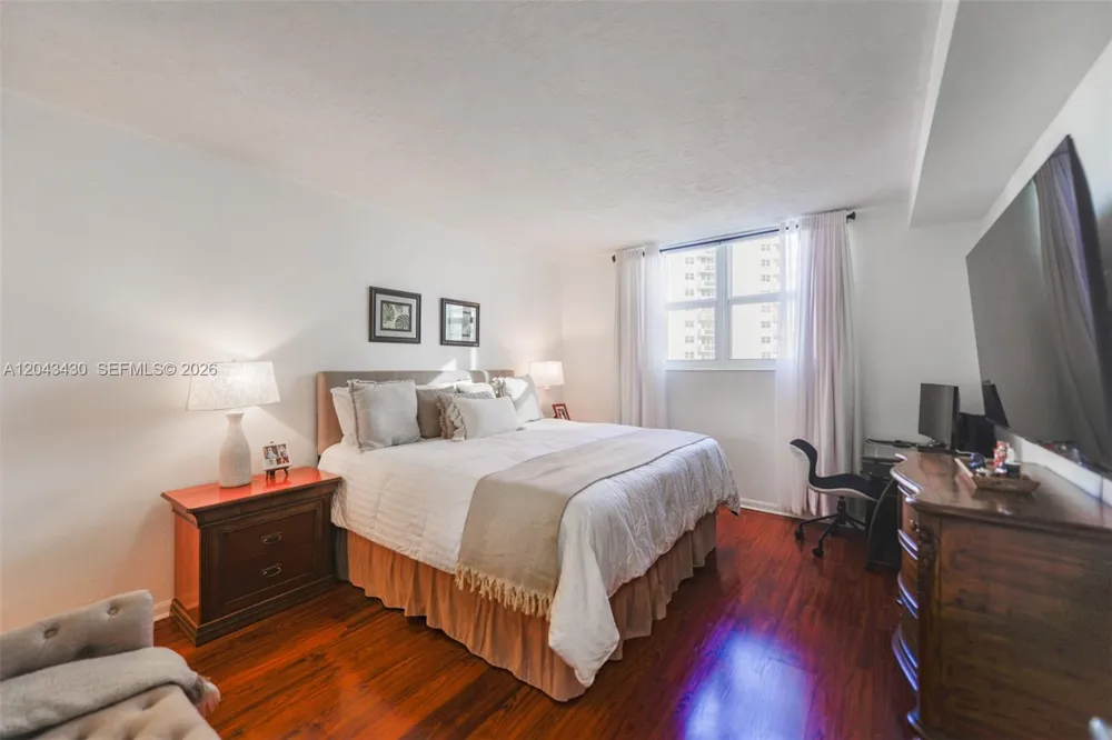 3000 S Ocean Dr #514 Hollywood, FL 33019