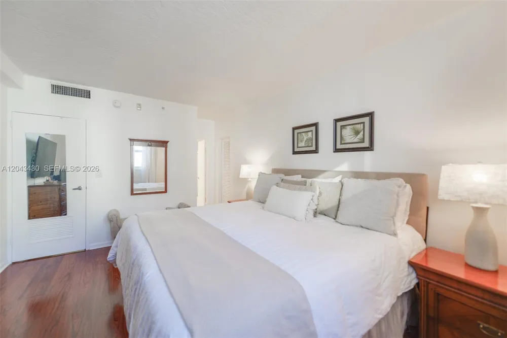 3000 S Ocean Dr #514 Hollywood, FL 33019