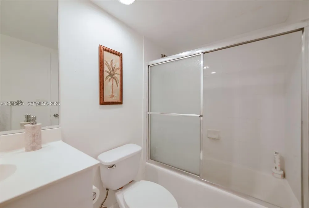 3000 S Ocean Dr #514 Hollywood, FL 33019