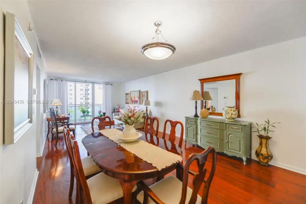 3000 S Ocean Dr #514 Hollywood, FL 33019