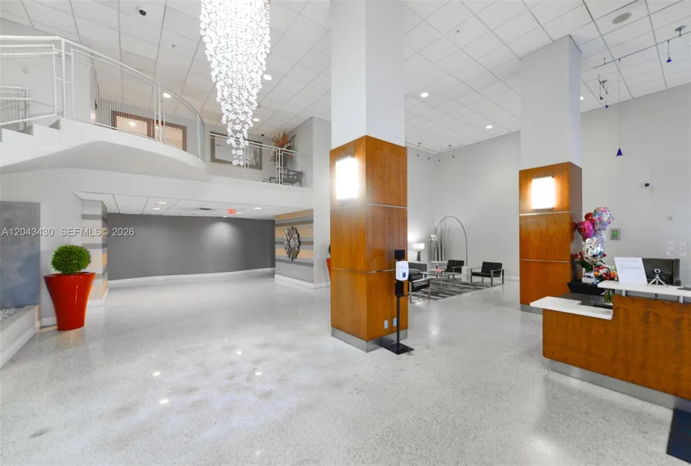 3000 S Ocean Dr #514 Hollywood, FL 33019
