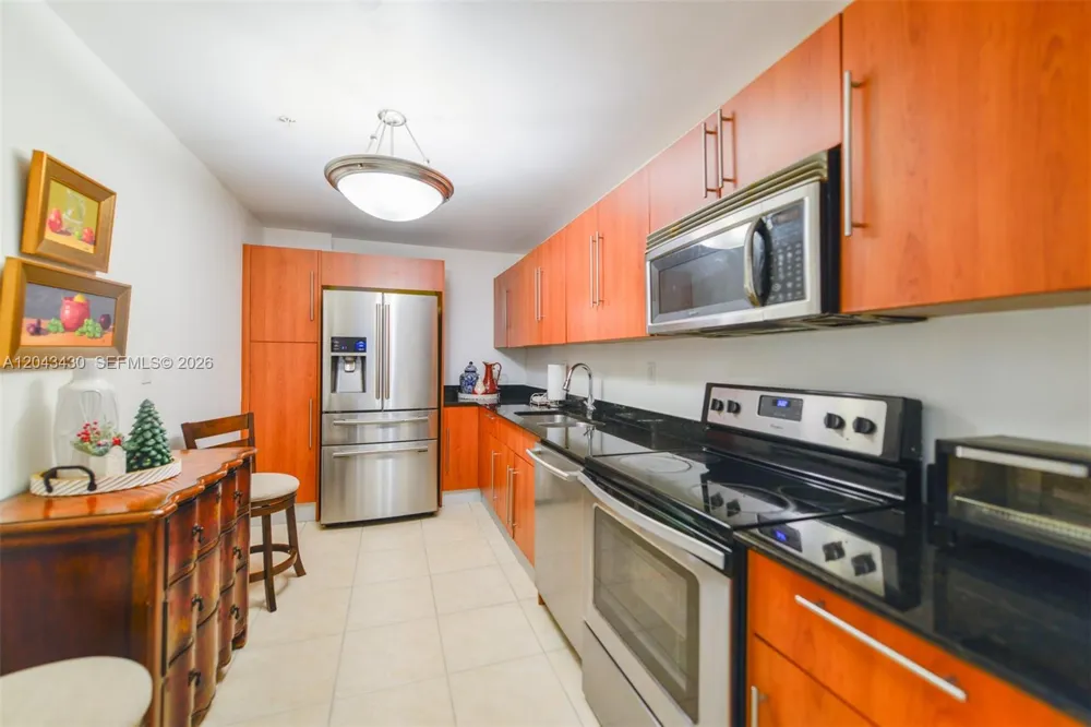 3000 S Ocean Dr #514 Hollywood, FL 33019