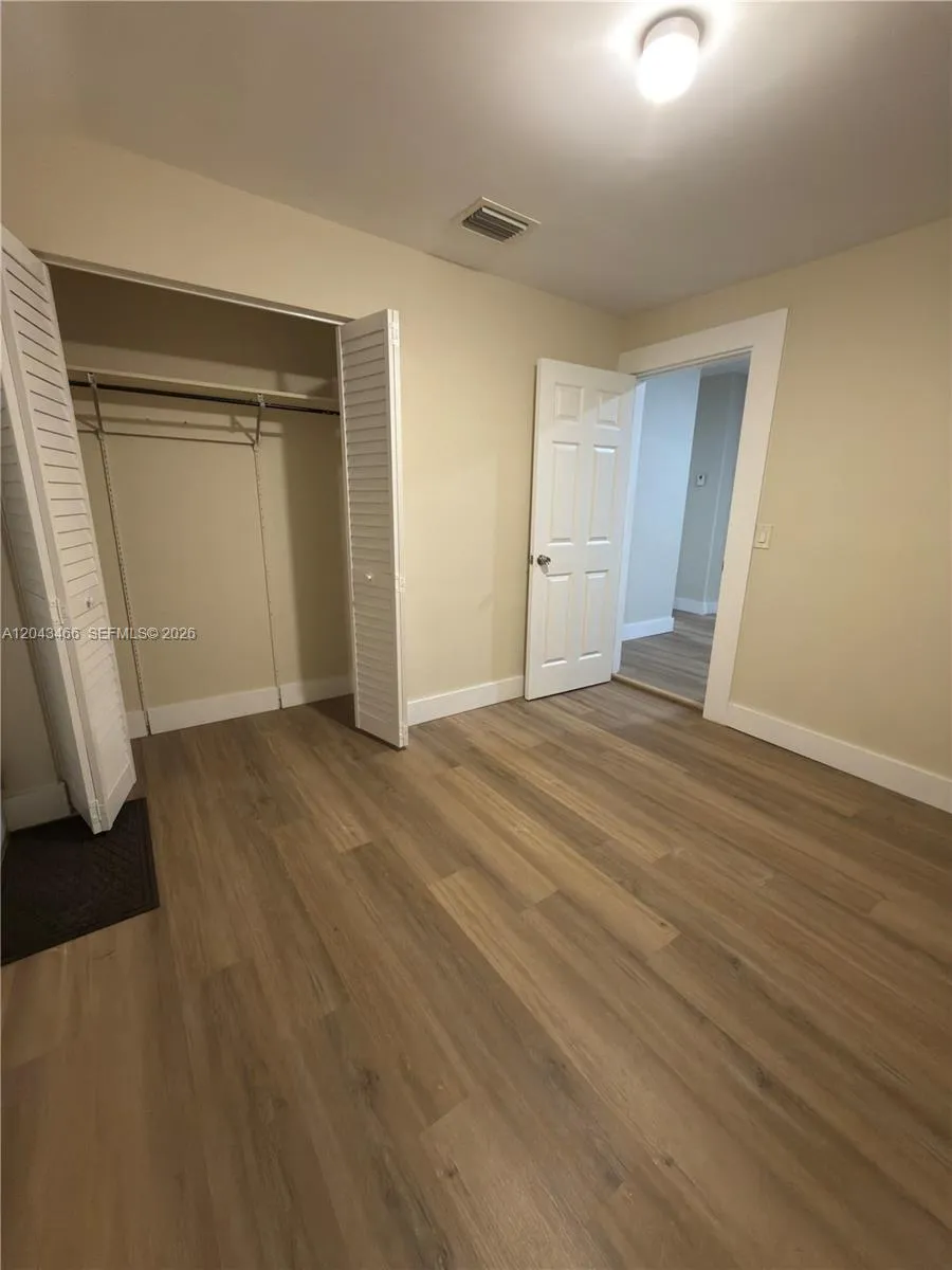 103 NW 35th St Miami, FL 33127
