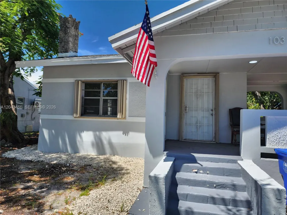 103 NW 35th St Miami, FL 33127