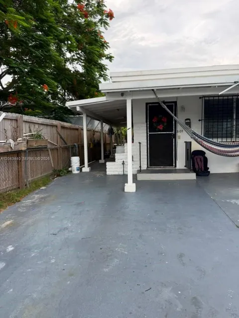 2137 NW 1st Ter #Back