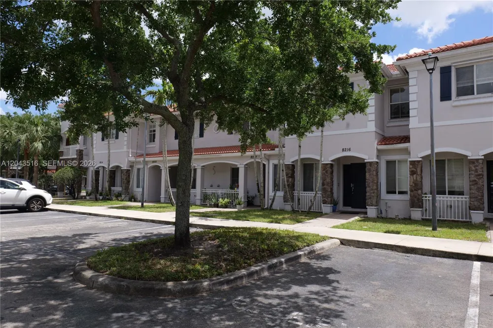 8220 SW 25th Ct Miramar, FL 33025