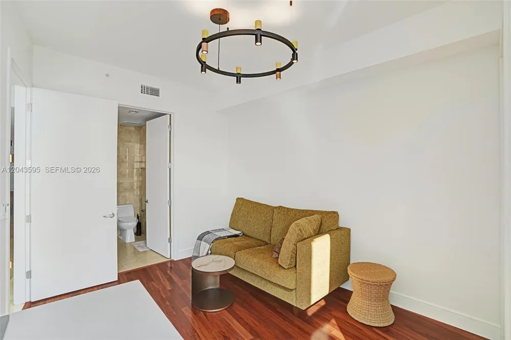 18101 Collins Ave #1607 Sunny Isles Beach, FL 33160