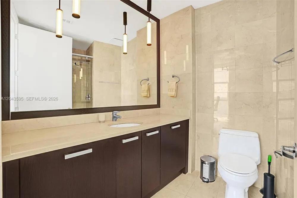 18101 Collins Ave #1607 Sunny Isles Beach, FL 33160
