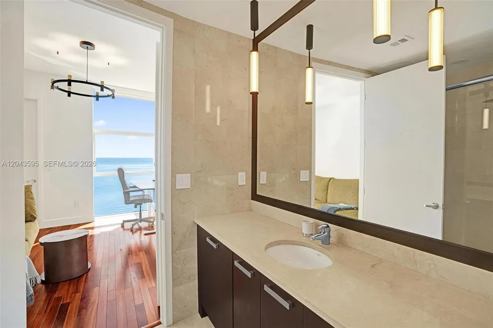 18101 Collins Ave #1607 Sunny Isles Beach, FL 33160