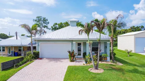 1006 SW 34th Terrace