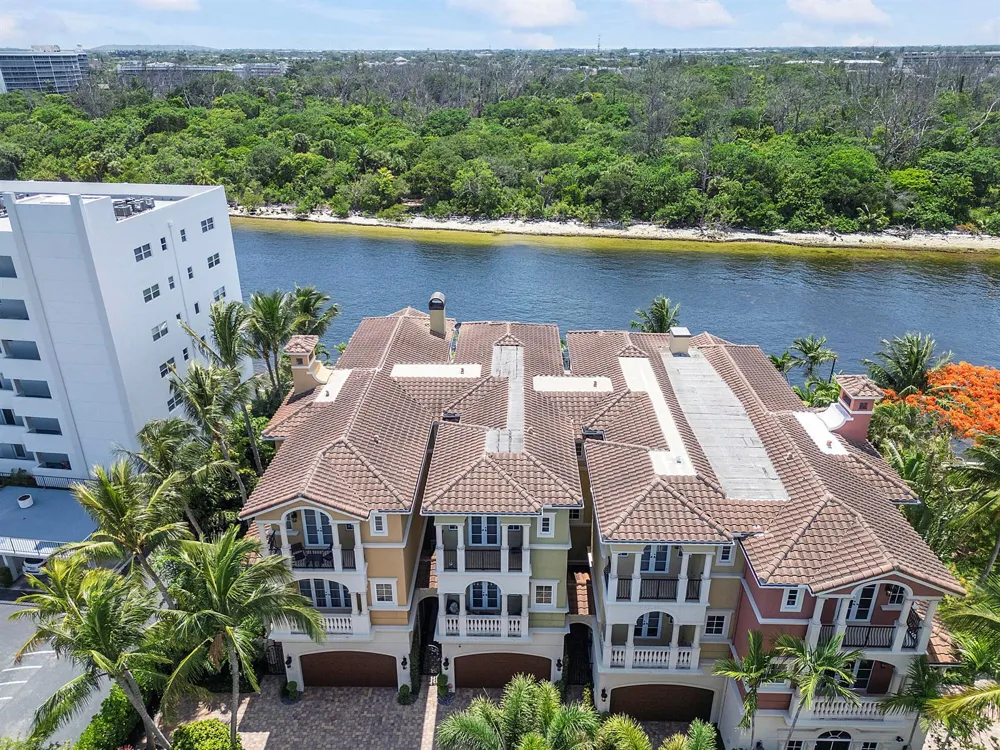 449 NE 19th Avenue Deerfield Beach, FL 33441