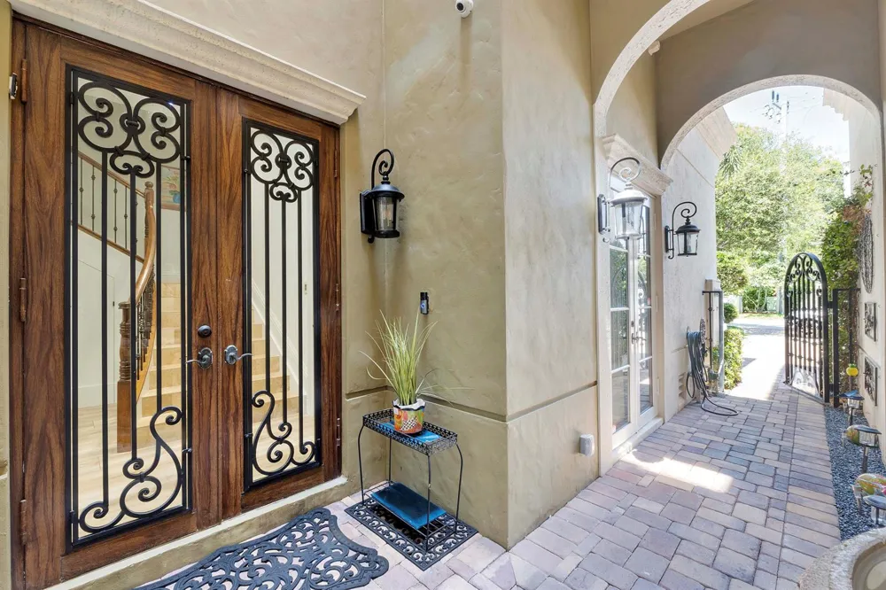 449 NE 19th Avenue Deerfield Beach, FL 33441