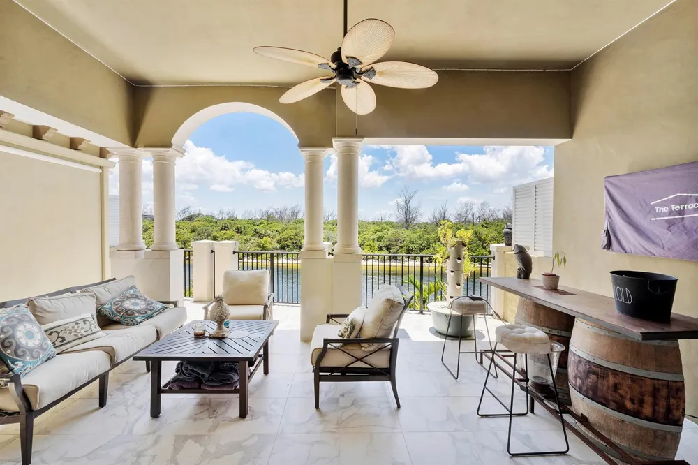 449 NE 19th Avenue Deerfield Beach, FL 33441