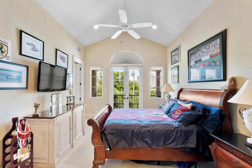 449 NE 19th Avenue Deerfield Beach, FL 33441