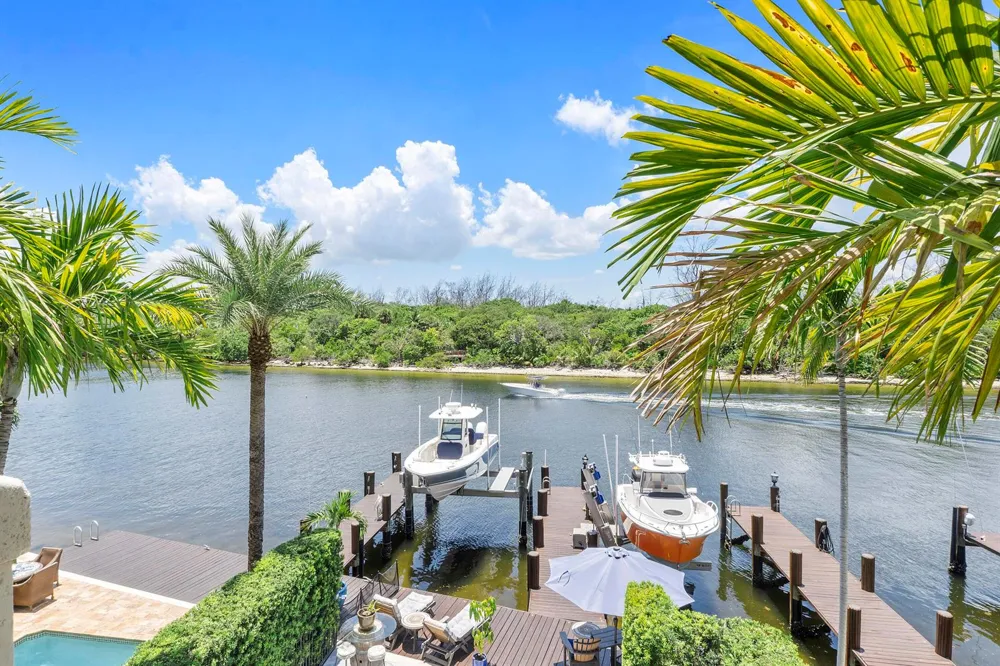 449 NE 19th Avenue Deerfield Beach, FL 33441