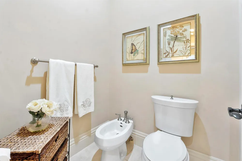 449 NE 19th Avenue Deerfield Beach, FL 33441