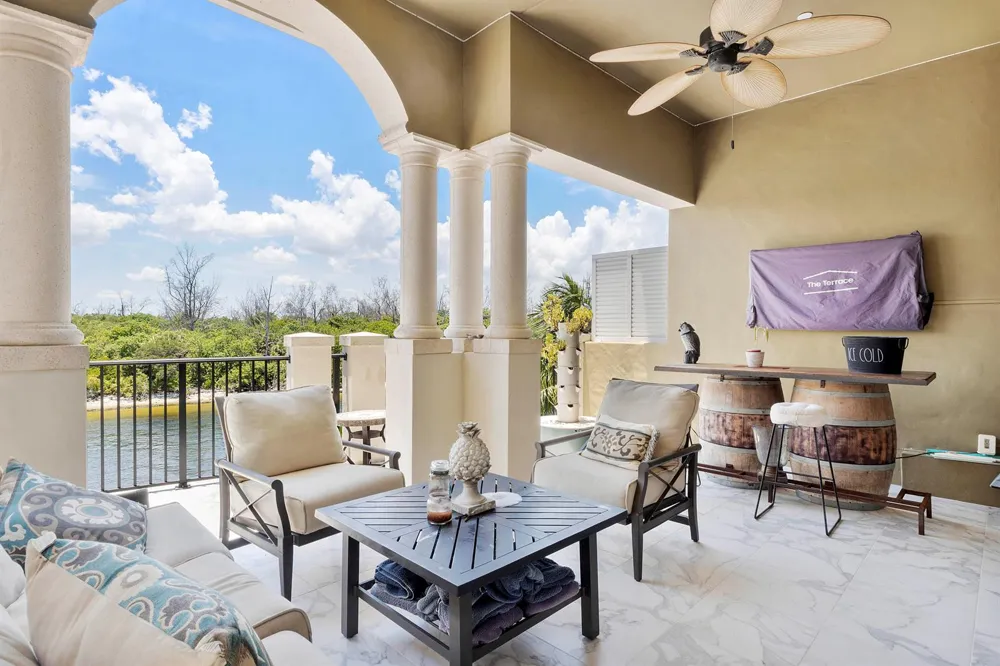 449 NE 19th Avenue Deerfield Beach, FL 33441