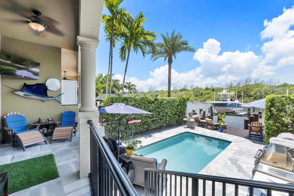 449 NE 19th Avenue Deerfield Beach, FL 33441