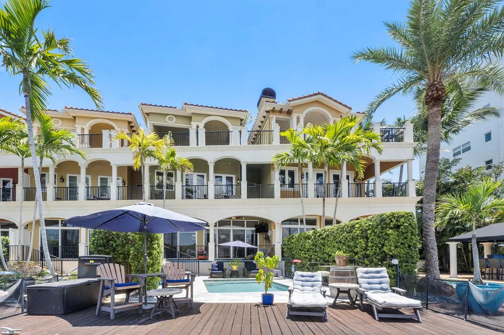 449 NE 19th Avenue Deerfield Beach, FL 33441