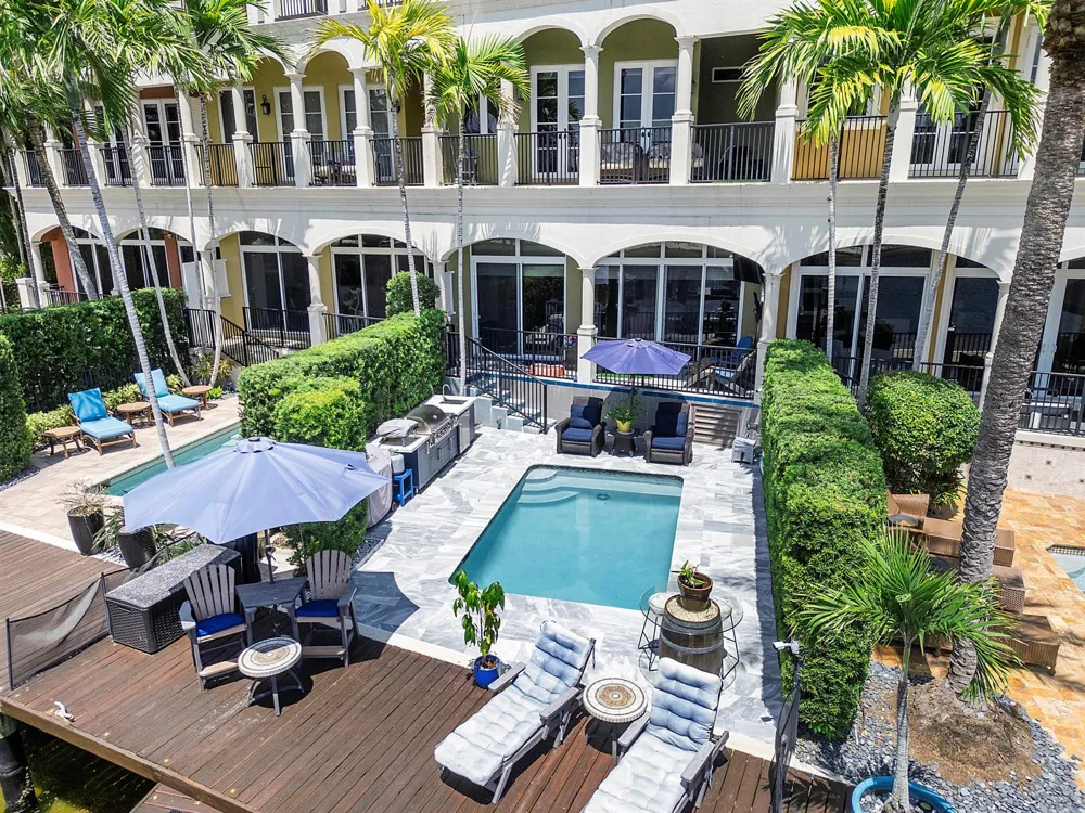 449 NE 19th Avenue Deerfield Beach, FL 33441