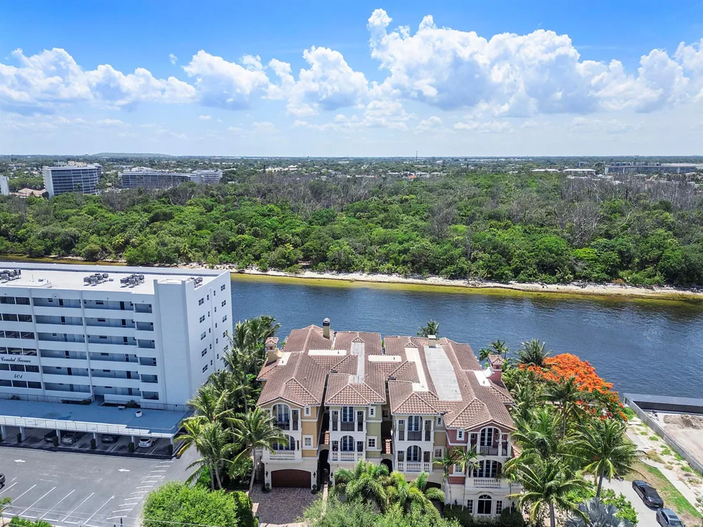 449 NE 19th Avenue Deerfield Beach, FL 33441