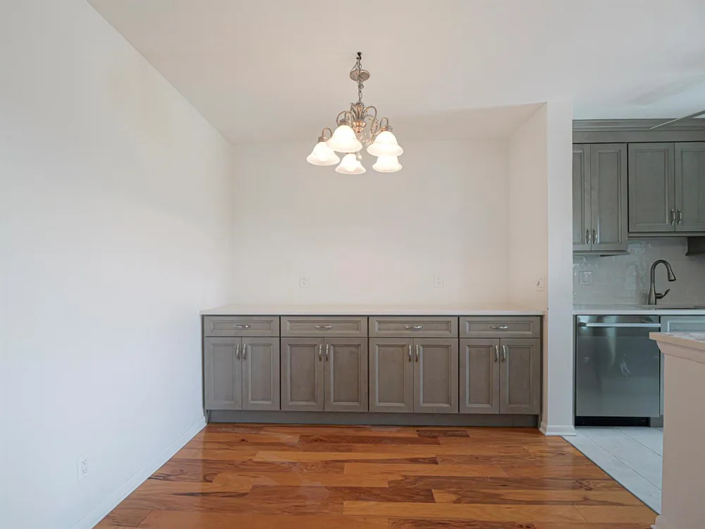 37 Yacht Club Drive #310 North Palm Beach, FL 33408