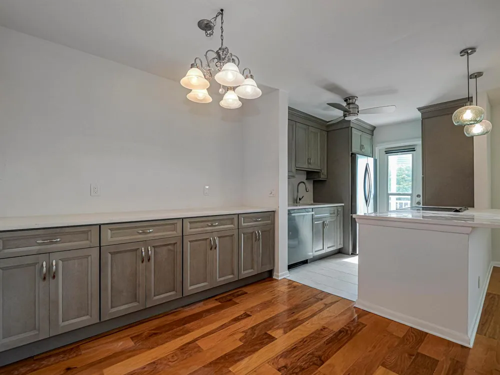 37 Yacht Club Drive #310 North Palm Beach, FL 33408