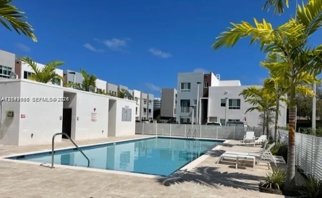 2505 NE 193rd St #4108 Miami, FL 33180