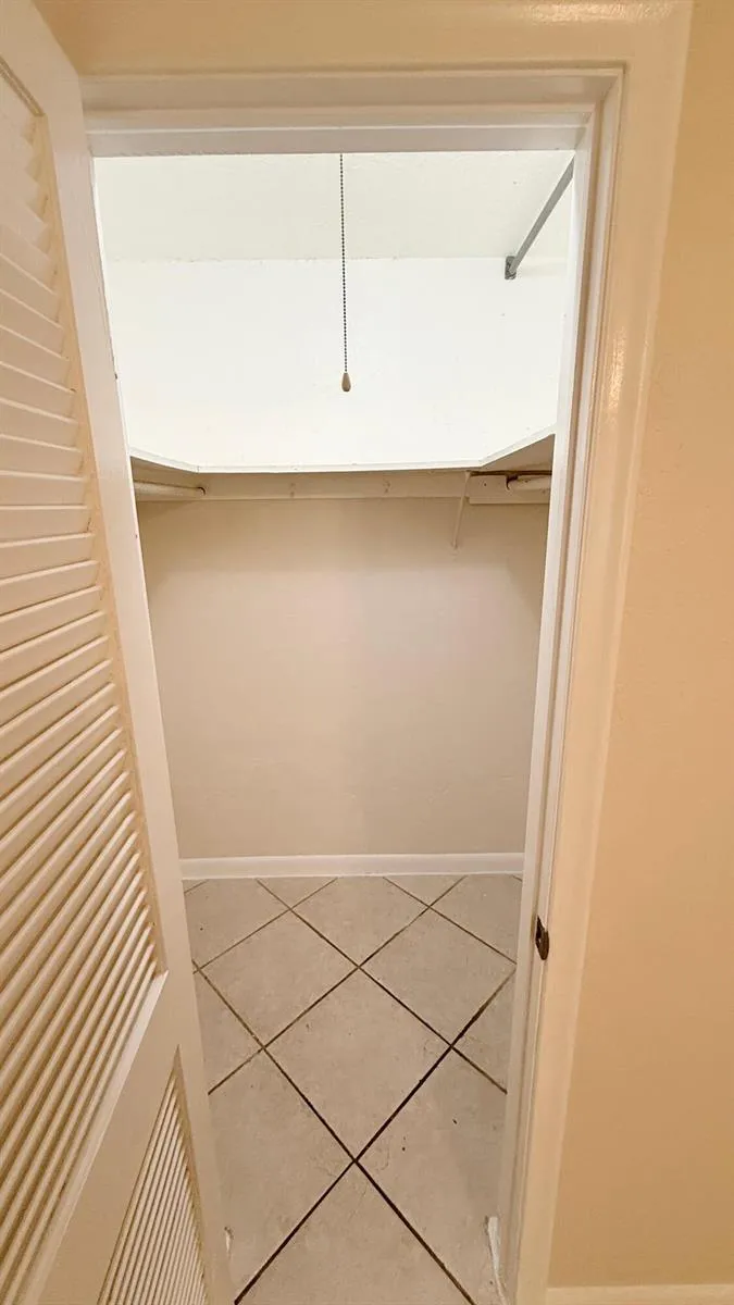 501 W Kalmia Drive #2 West Palm Beach, FL 33403