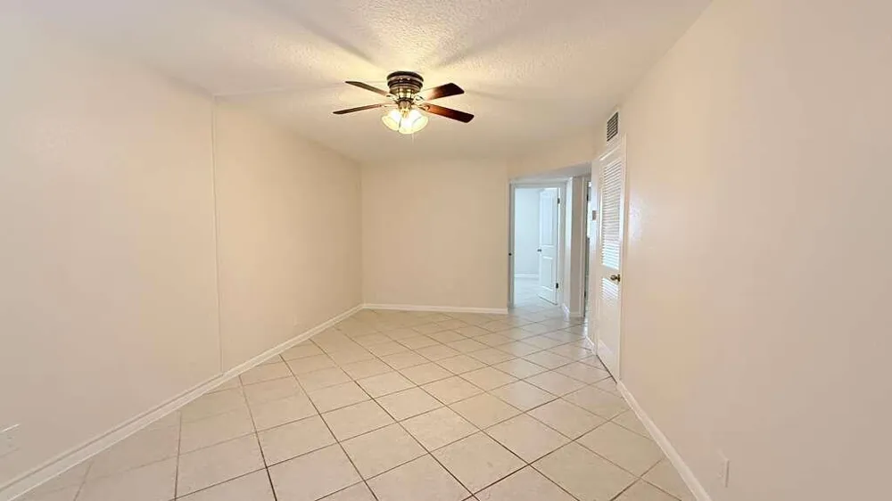 501 W Kalmia Drive #2 West Palm Beach, FL 33403