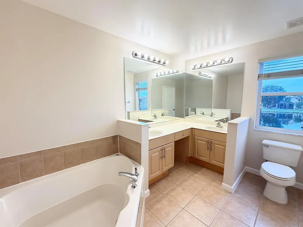 10395 Little Mustang Way Lake Worth, FL 33449