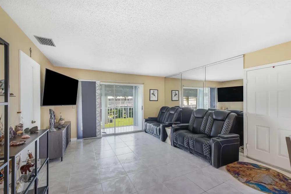 191 SE Village Drive #191 Port St. Lucie, FL 34952