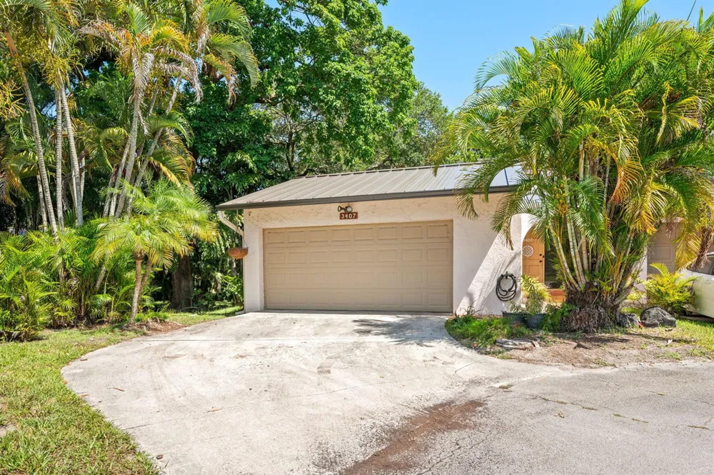 3407 Cherry Garden Circle #151 Lauderhill, FL 33319