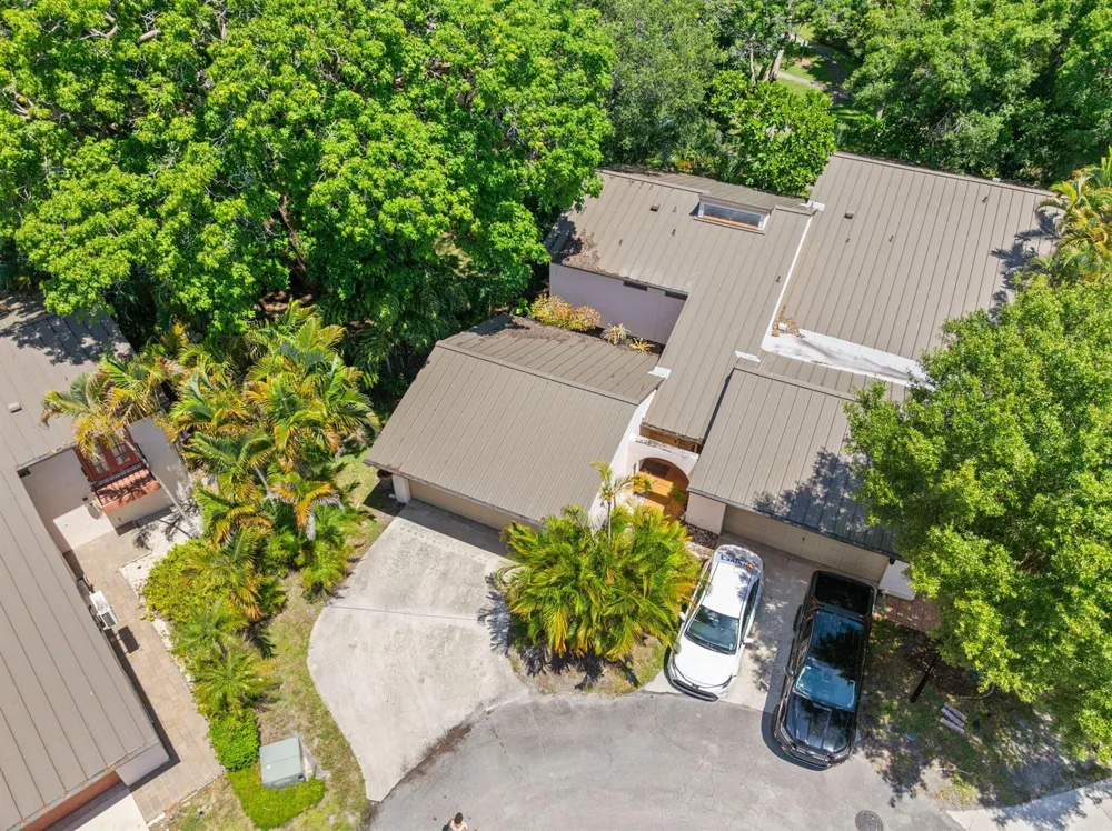 3407 Cherry Garden Circle #151 Lauderhill, FL 33319