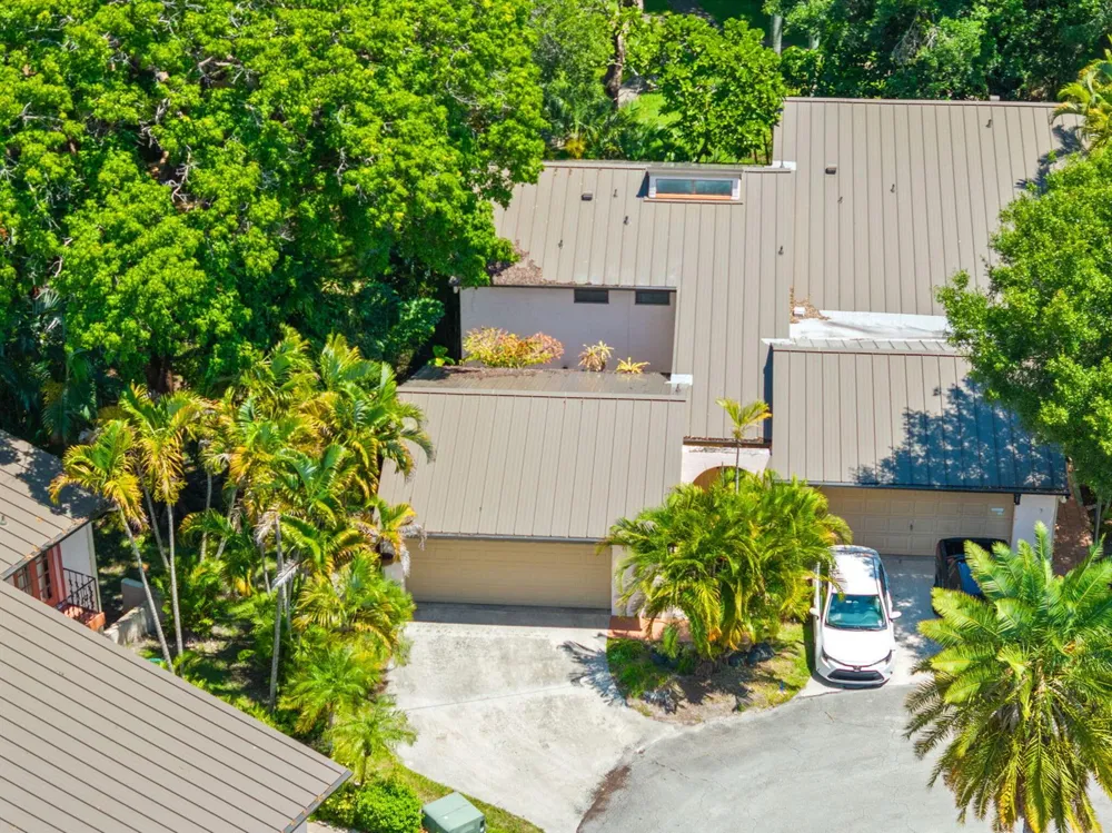3407 Cherry Garden Circle #151 Lauderhill, FL 33319
