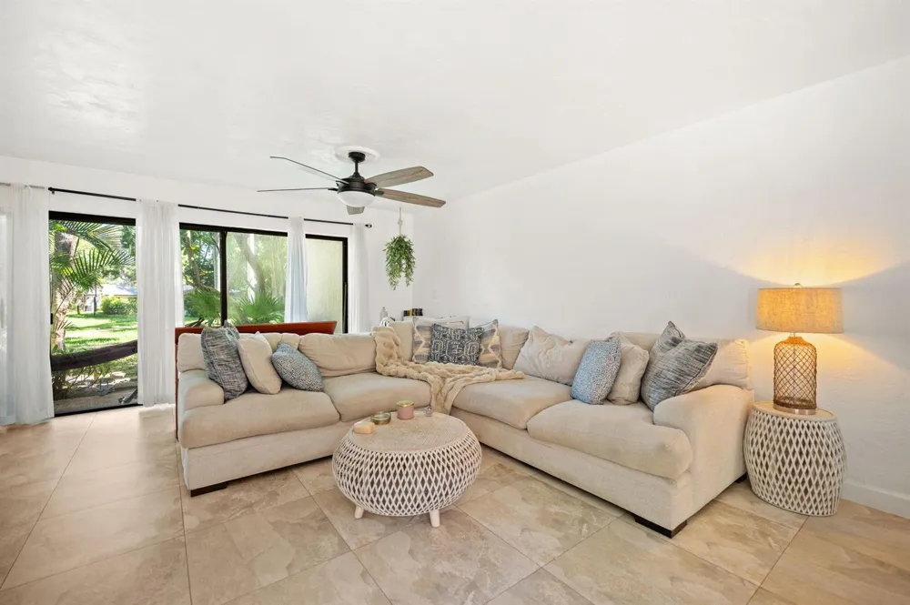 3407 Cherry Garden Circle #151 Lauderhill, FL 33319