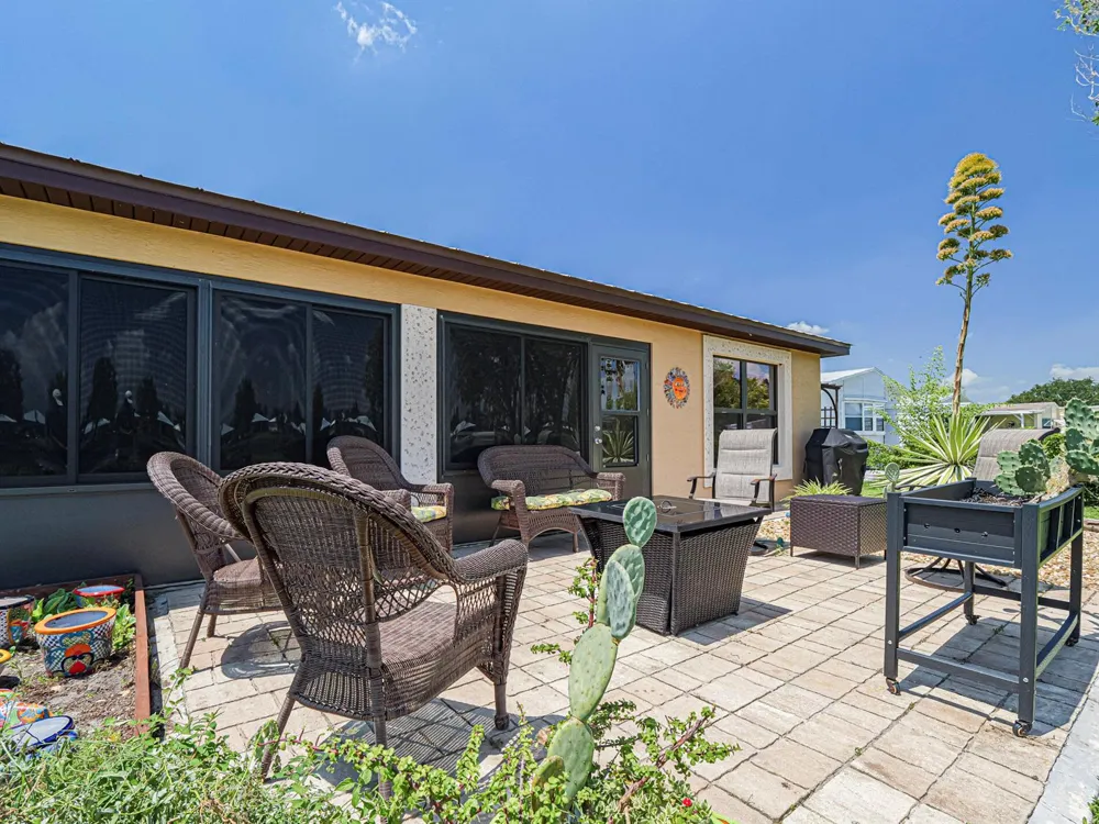 23 Arboles Del Norte Fort Pierce, FL 34951
