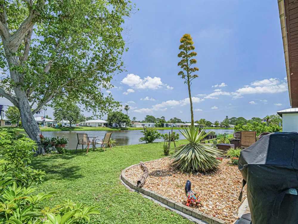 23 Arboles Del Norte Fort Pierce, FL 34951