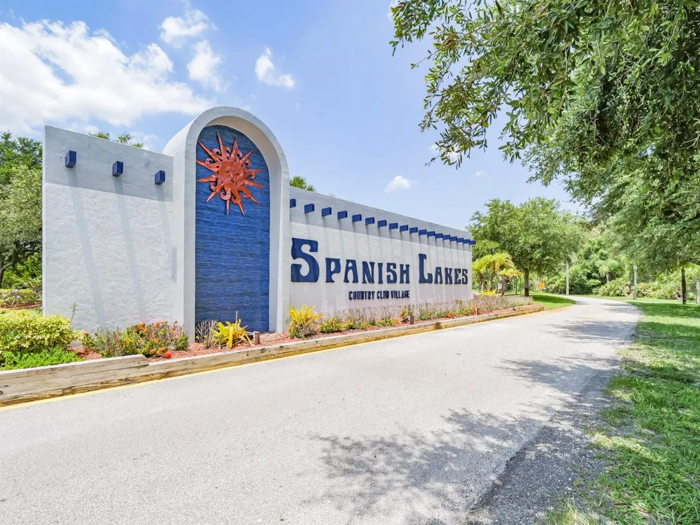 23 Arboles Del Norte Fort Pierce, FL 34951
