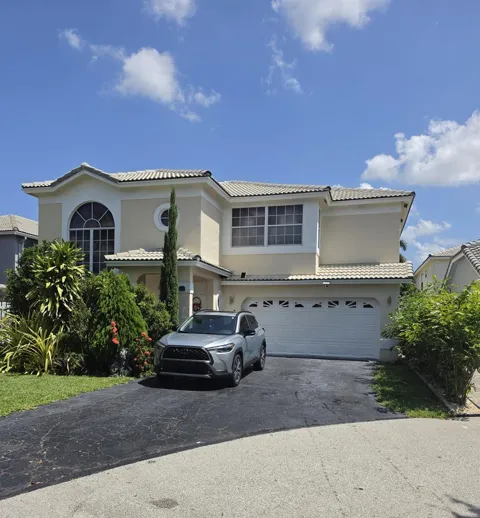 5351 NW 41st Way