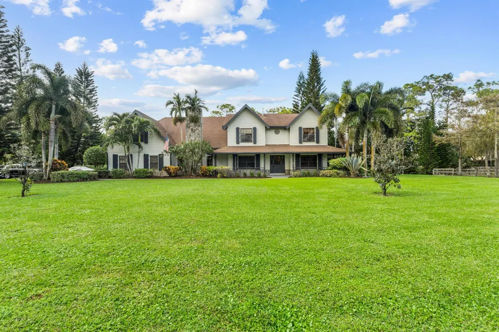 5371 Cougars Prowl Lake Worth, FL 33449