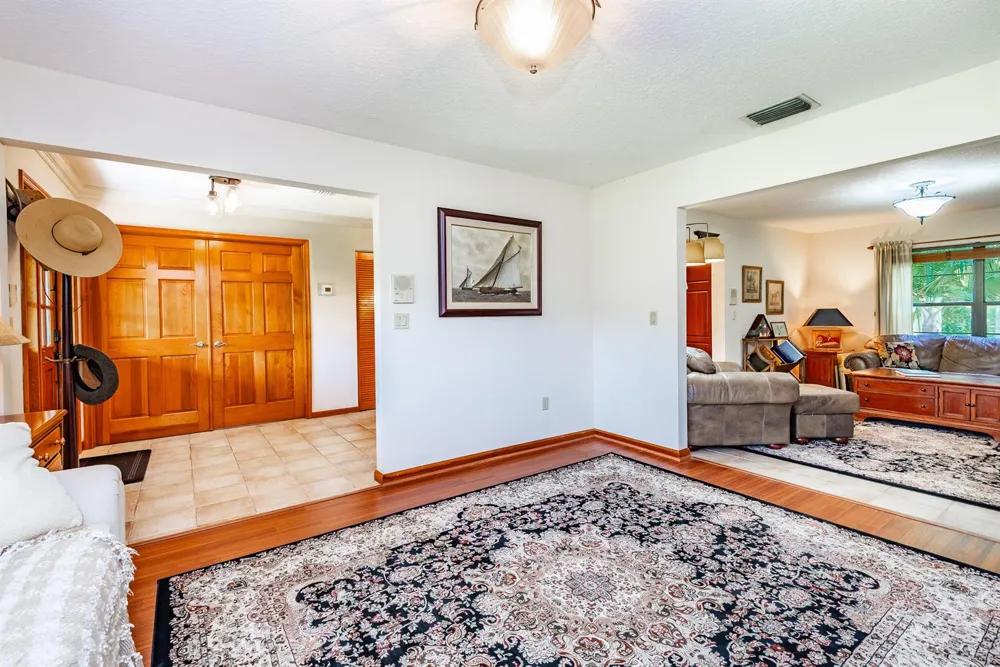 5371 Cougars Prowl Lake Worth, FL 33449