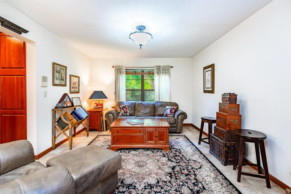 5371 Cougars Prowl Lake Worth, FL 33449